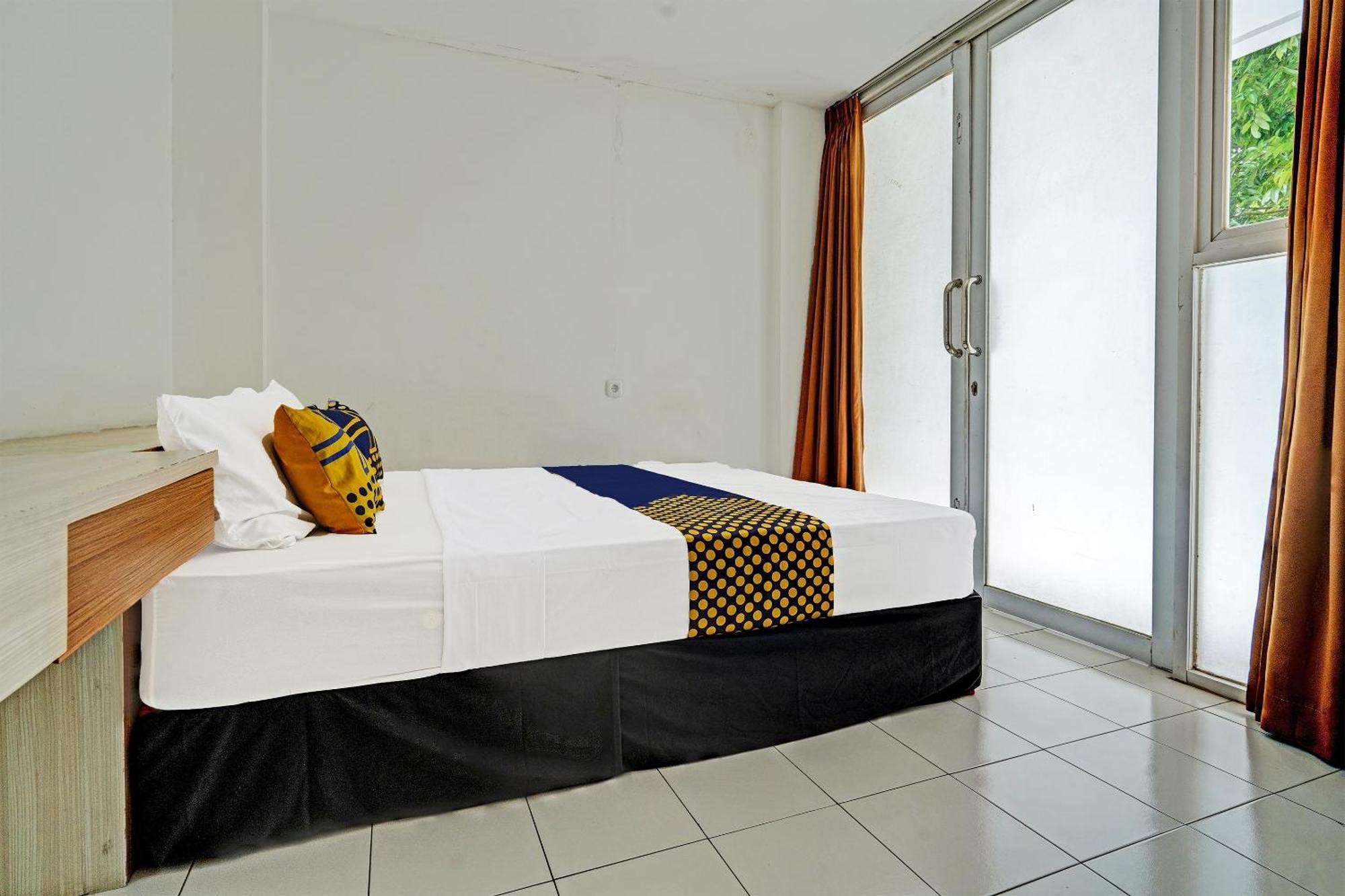 Super Oyo 2190 Alamanda 7 Syariah Bandung Exterior foto